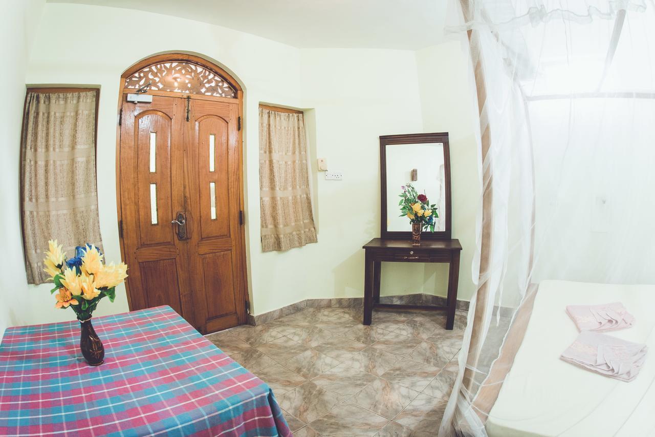 Rupa'S Hotel Arugam Bay Kültér fotó